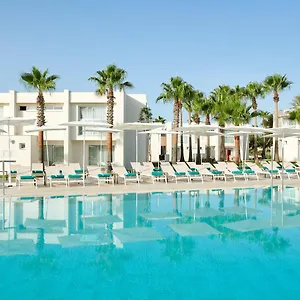 Hotel Iberostar Waves Cala Domingos ****